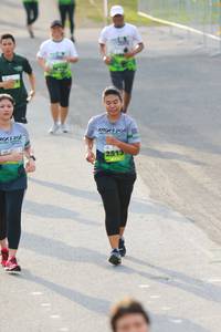 BIB: 251
                            <button type="button" onclick="openModal(3553080)" class="btn btn-primary btn-sm float-right btn-popup" data-toggle="modal" data-target=".modal-high-quality">
                        <i class="fas fa-shopping-cart"></i> Add to Cart
                    </button>
                                            <button type="button" onclick="isThisMe(3553080, true)" class="btn btn-success btn-sm float-right btn-popup btn-isme hidden" data-toggle="tooltip" data-placement="bottom" title="นี่คือรูปของคุณใช่ไหม คลิกที่นี่เพื่อเอาเข้าอัลบั้ม">
                        <i class="fas fa-plus"></i> Add to album
                    </button>
                    <button type="button" onclick="isThisMe(3553080, false)" class="btn btn-warning btn-sm float-right btn-popup btn-isnotme hidden">
                        <i class="fas fa-ban"></i> Remove from album
                    </button>